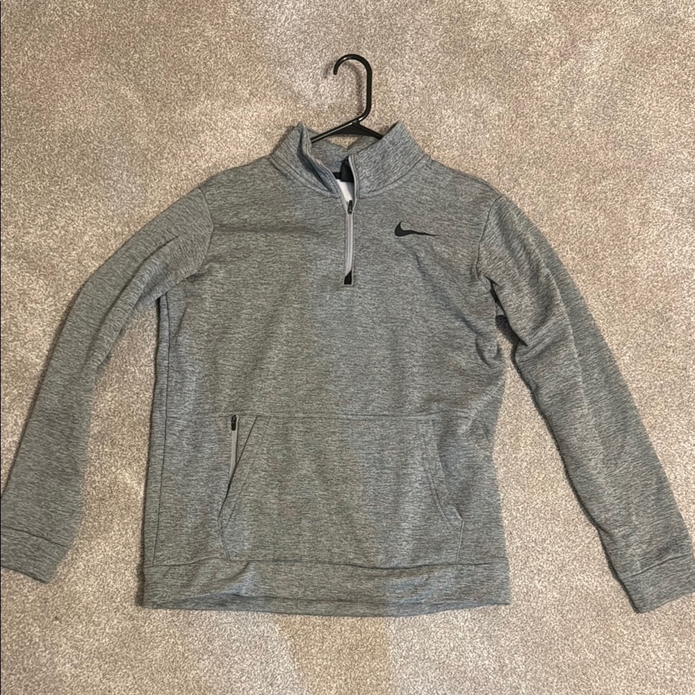 Nike Men's Gray Sweater